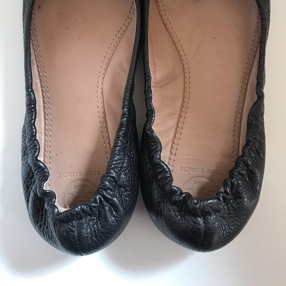 Tory Burch Pebbled Leather Monogram Flats - Black - Picture 4 of 4